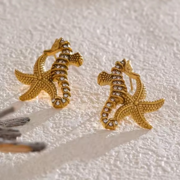 Seahorse Starfish Crystal 18K Gold Stainless Steel Waterproof Jewelry Set - Picture 7 of 16